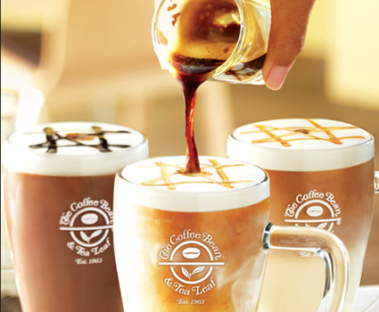 franchise coffee bean and tea leaf The Coffee Bean and Tea Leaf ofers made-to-order and customized to customers’ taste beverages made with specialty recipes.